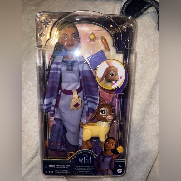 Disney wish doll Asha of Rosas adventure pack - Picture 1 of 3